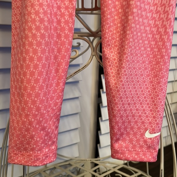 Nike dri-fit pink pants. Size 24 months. - Picture 5 of 16